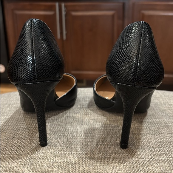 *like new* Jessica Simpson Pumps - Picture 3 of 3